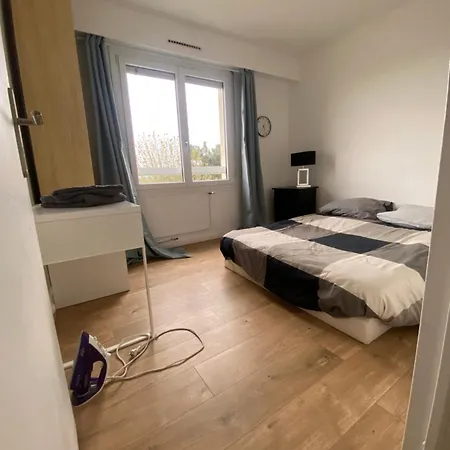 Paris Grand Et Belle Banlieue Apartment