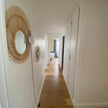 Paris Grand Et Belle Banlieue Apartment